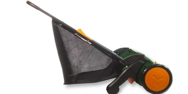 Push Lawn Sweepers: Uses and Best Options Available 1 benefits of push lawn sweeper